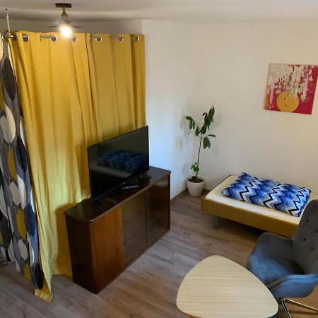 Industrial Look - 2 Bedroom - In Plagwitz